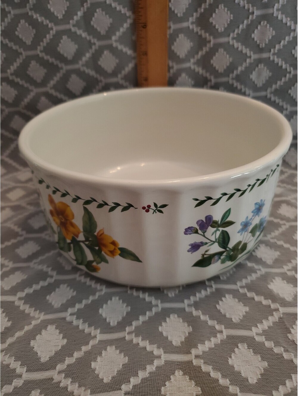 Mikasa Summer Symphony Flited Souffle Dish,8x3 5/8"